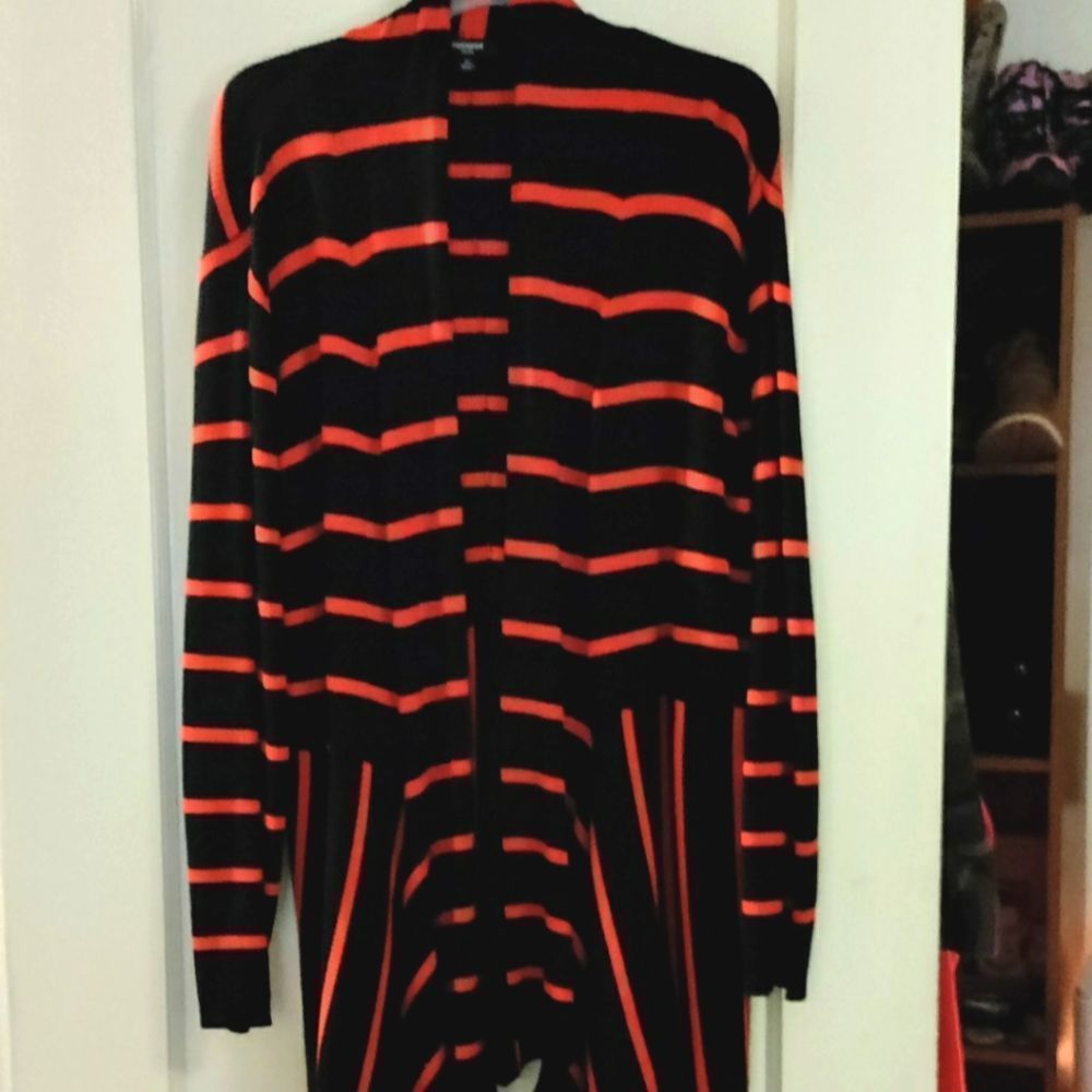 Premise black and red stripped cardigan
